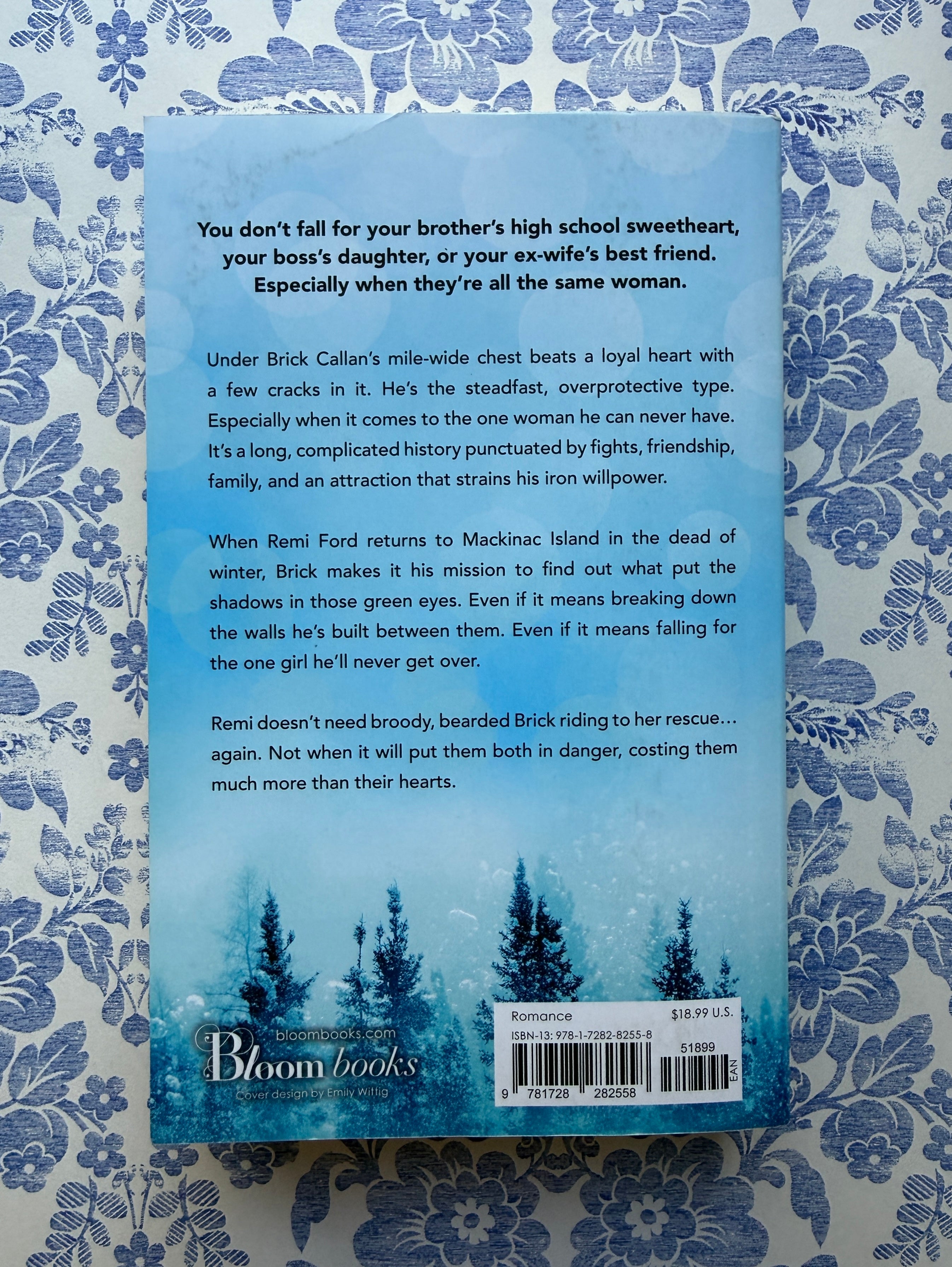 Forever Never - Lucy Score